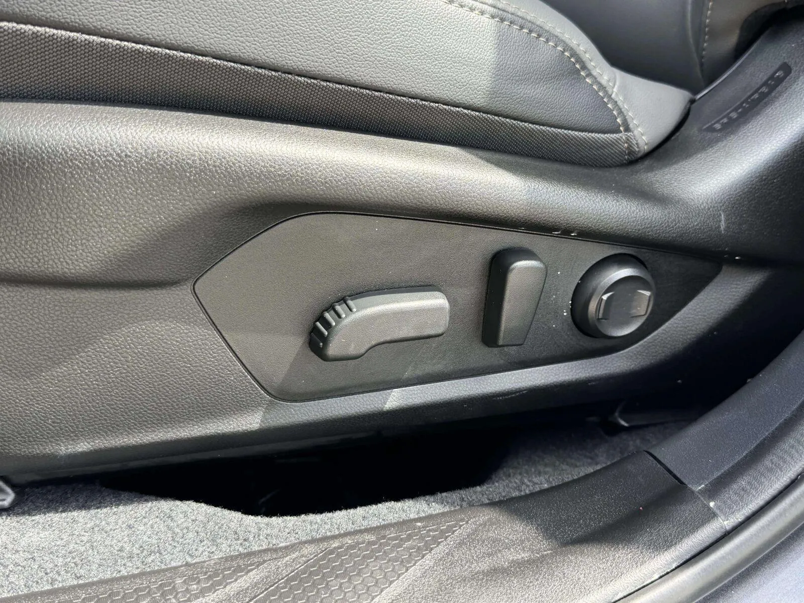 Subaru Outback photo 23