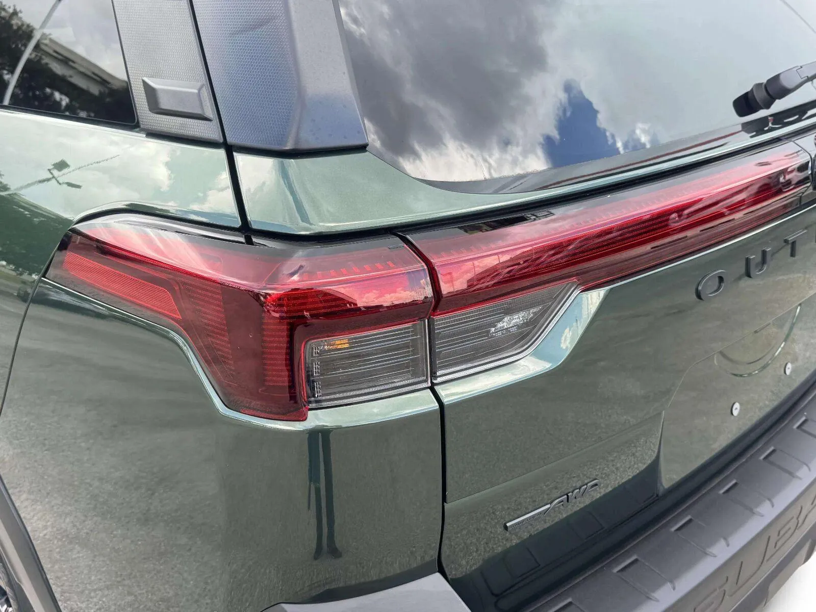 Subaru Outback photo 14