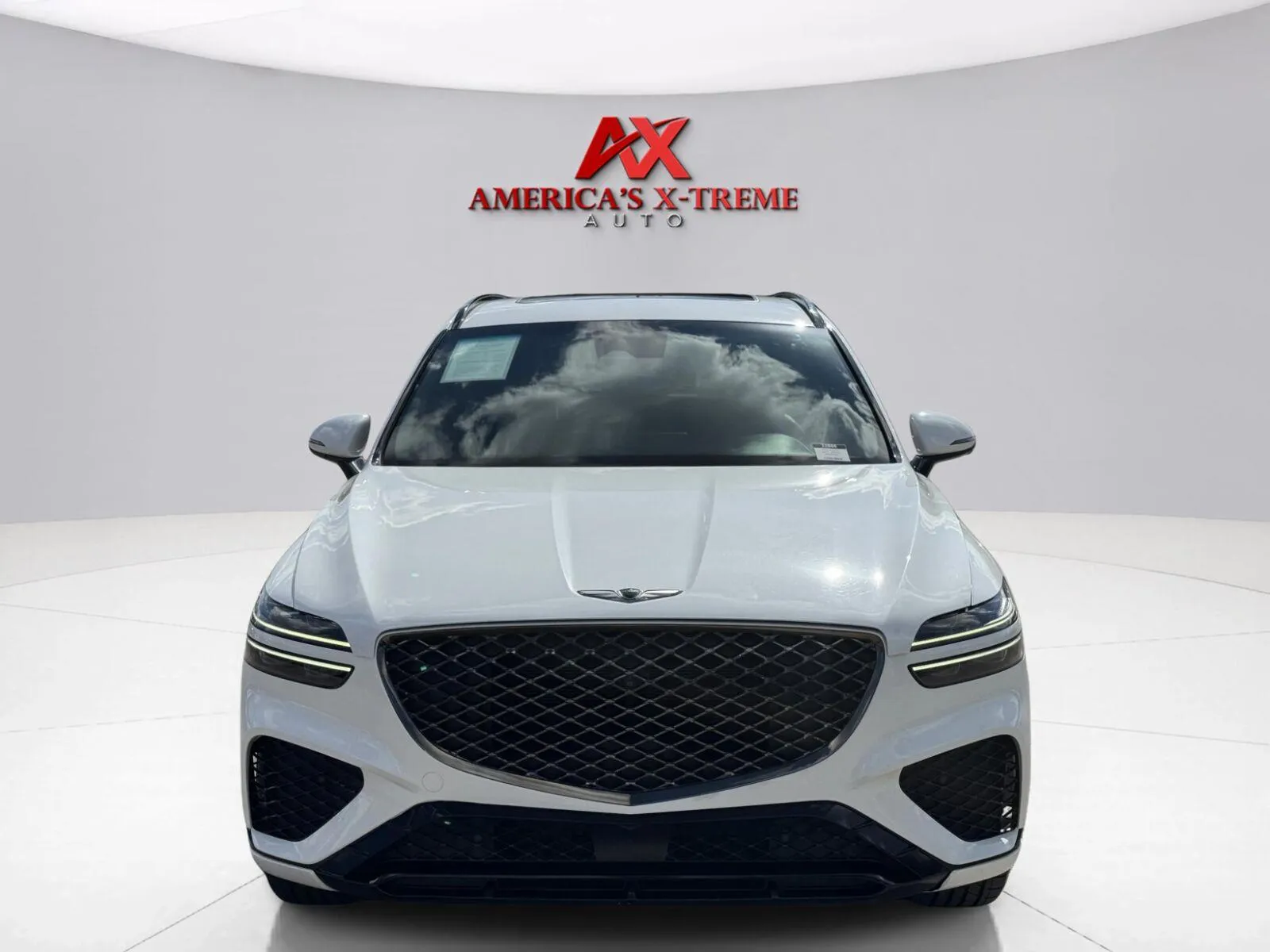 Genesis GV70 photo 9