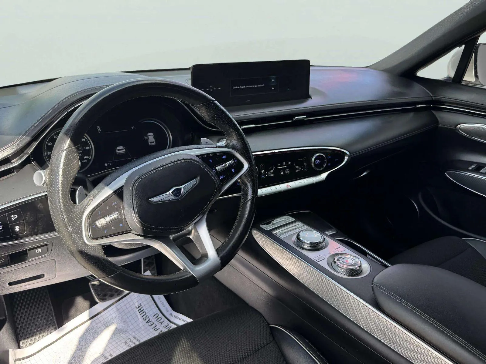 Genesis GV70 photo 22