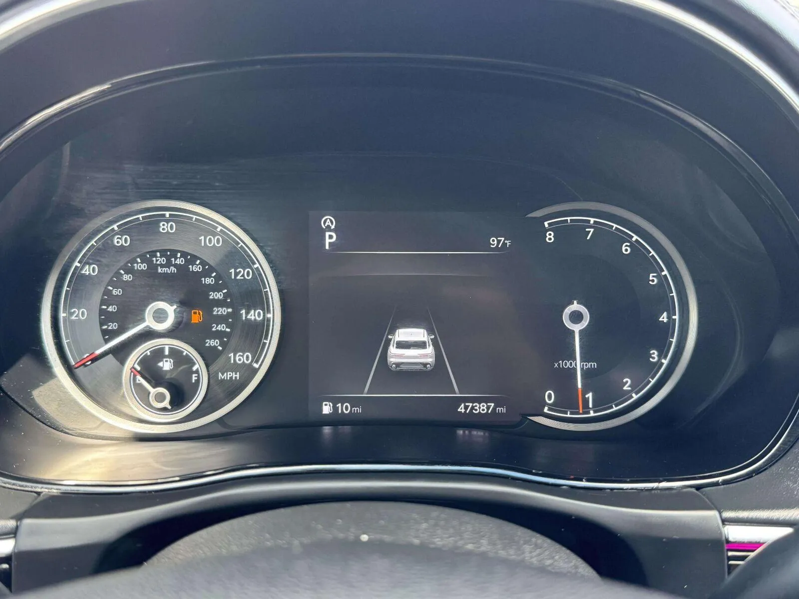 Genesis GV70 photo 28