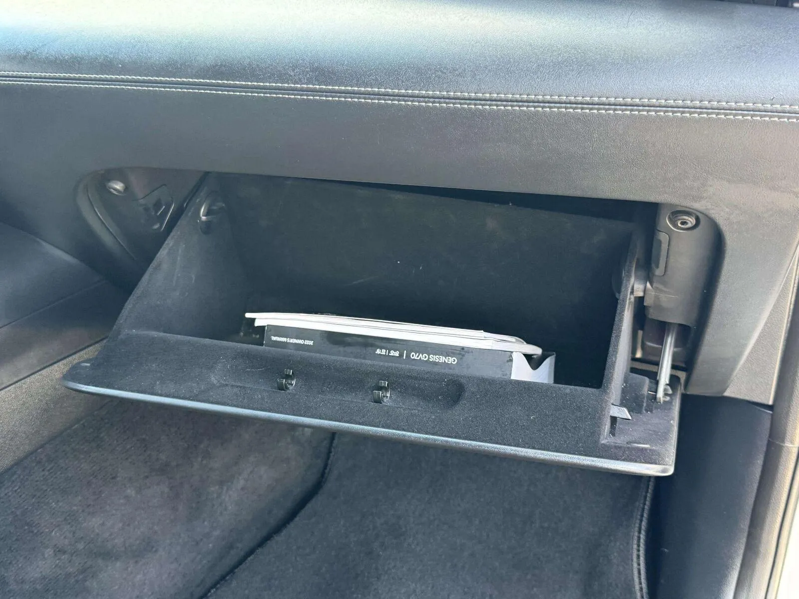 Genesis GV70 photo 62