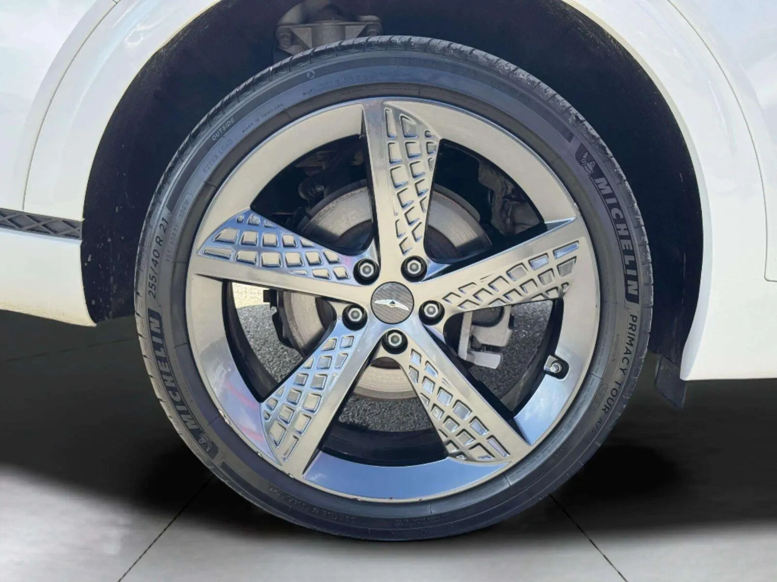 Genesis GV70 photo 67