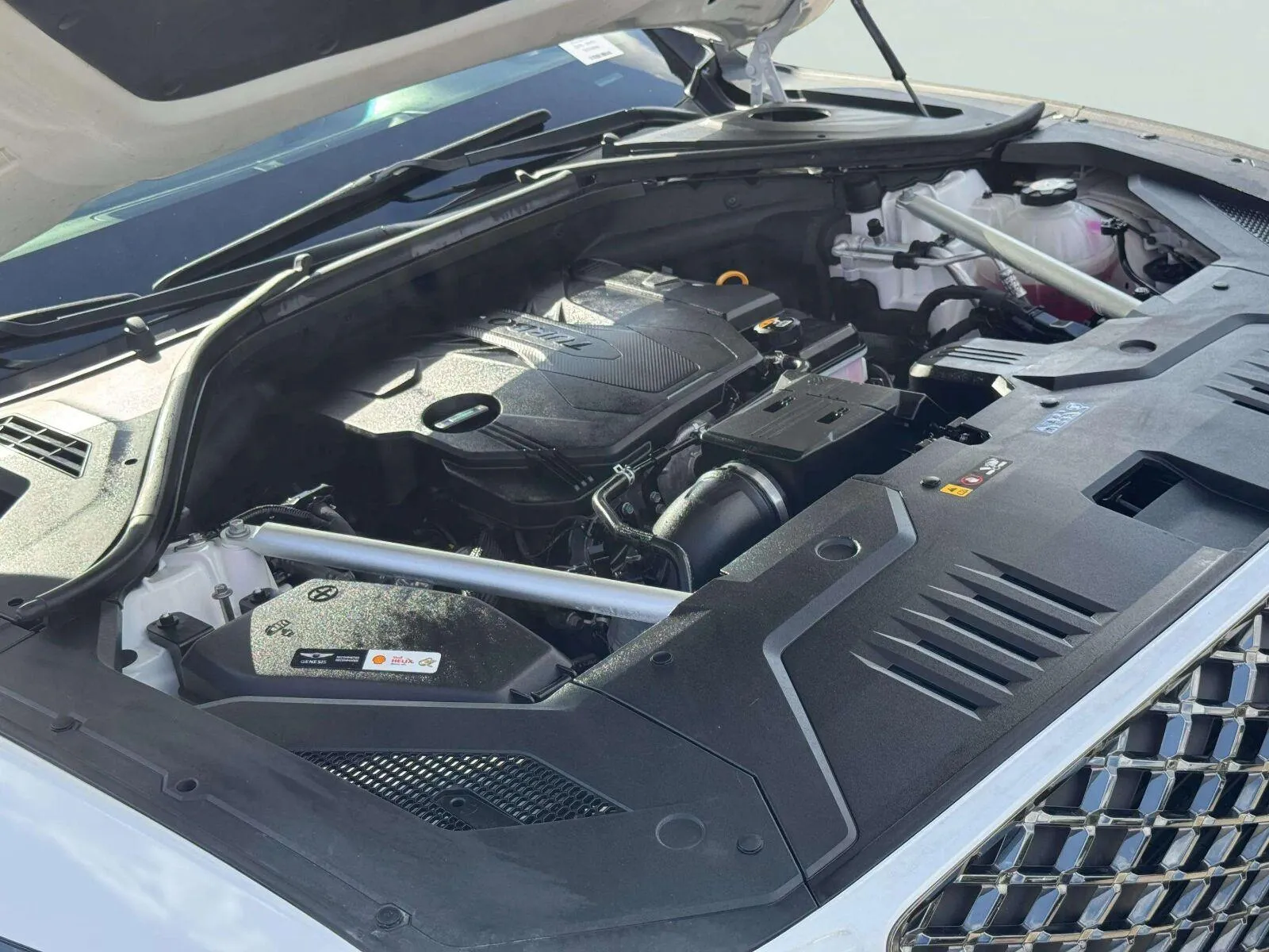 Genesis GV70 photo 71