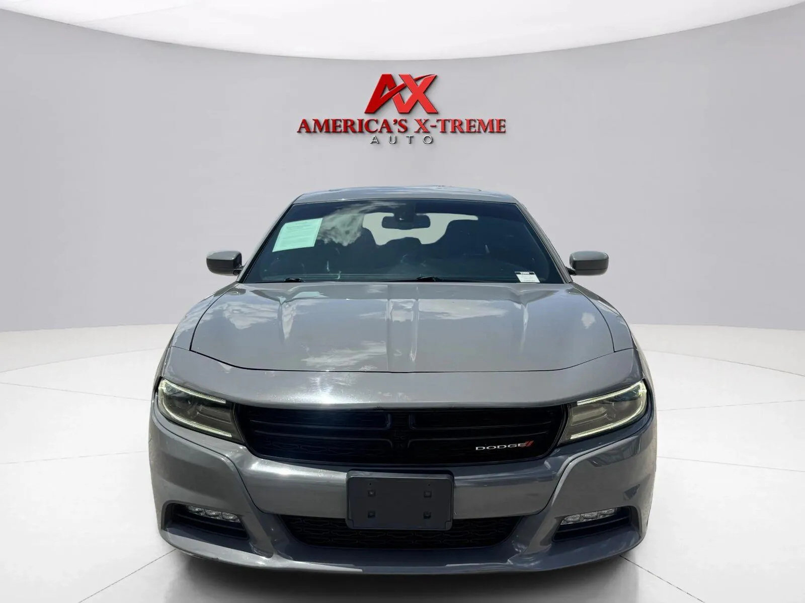 Dodge Charger photo 9