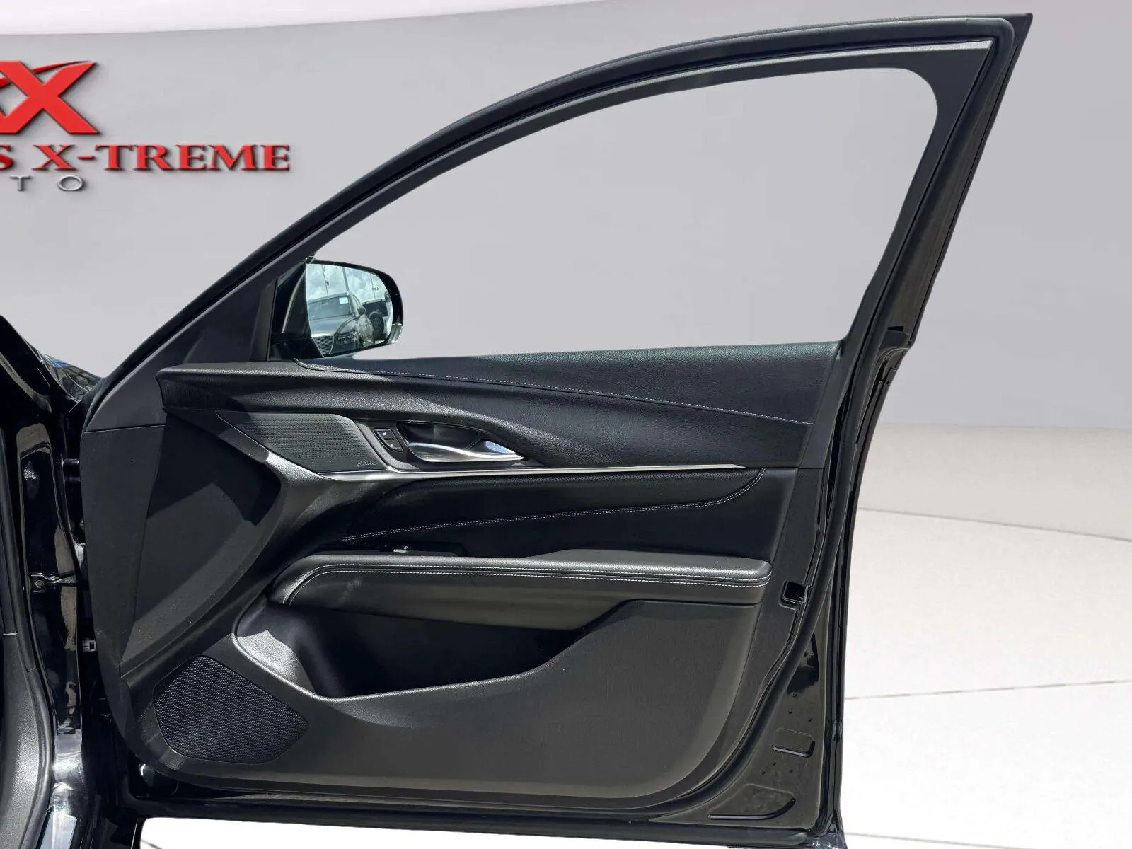 Cadillac CT4-V photo 52