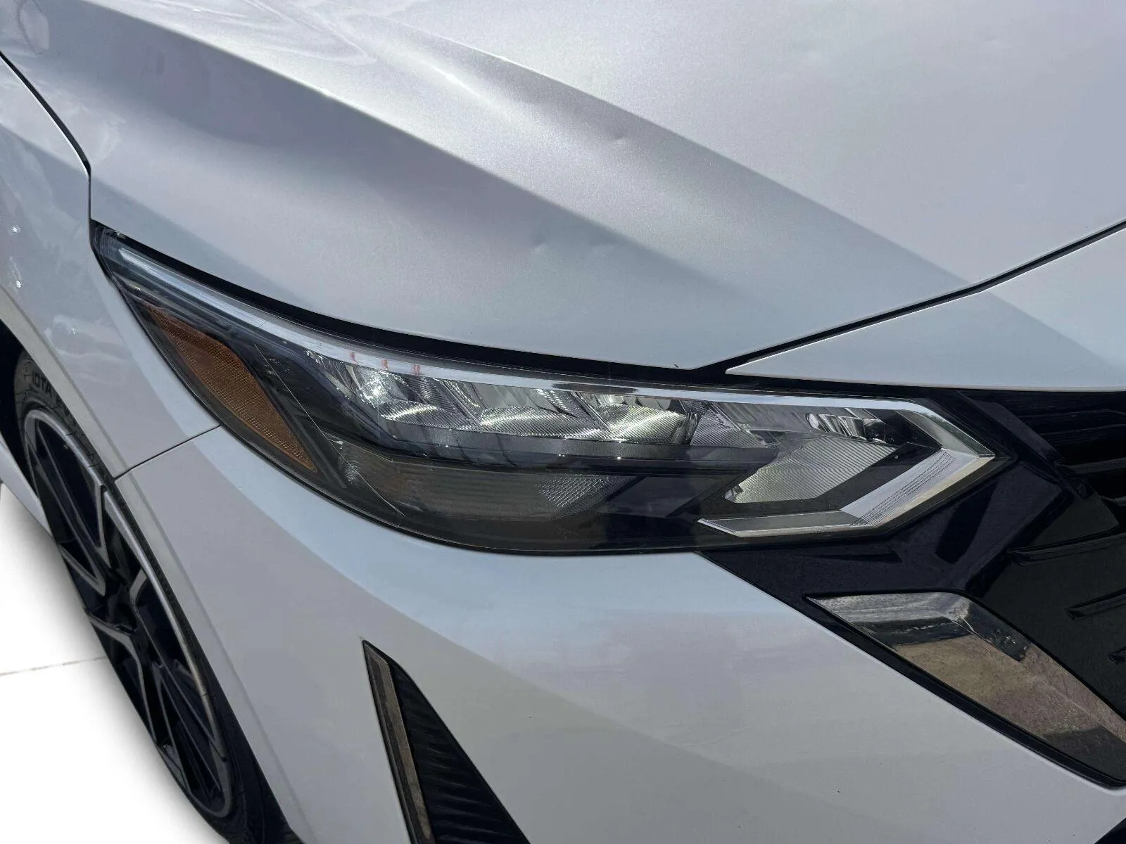 Nissan Sentra photo 11