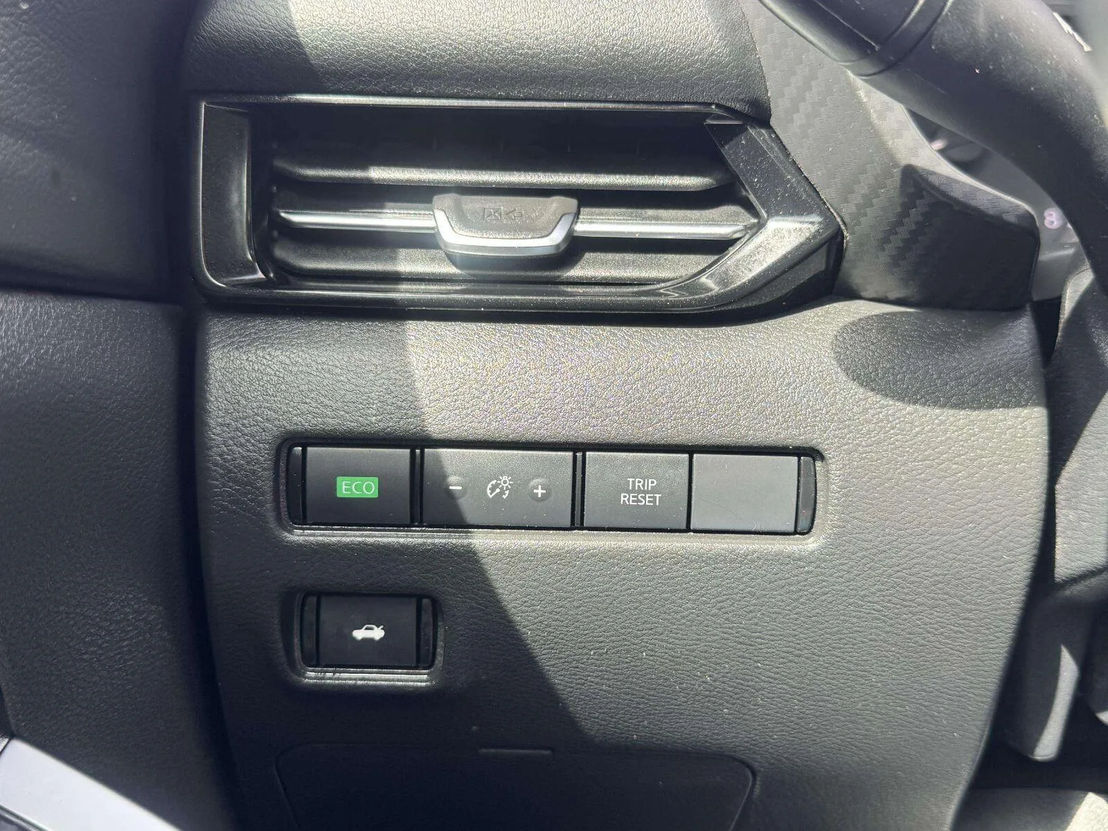 Nissan Sentra photo 22