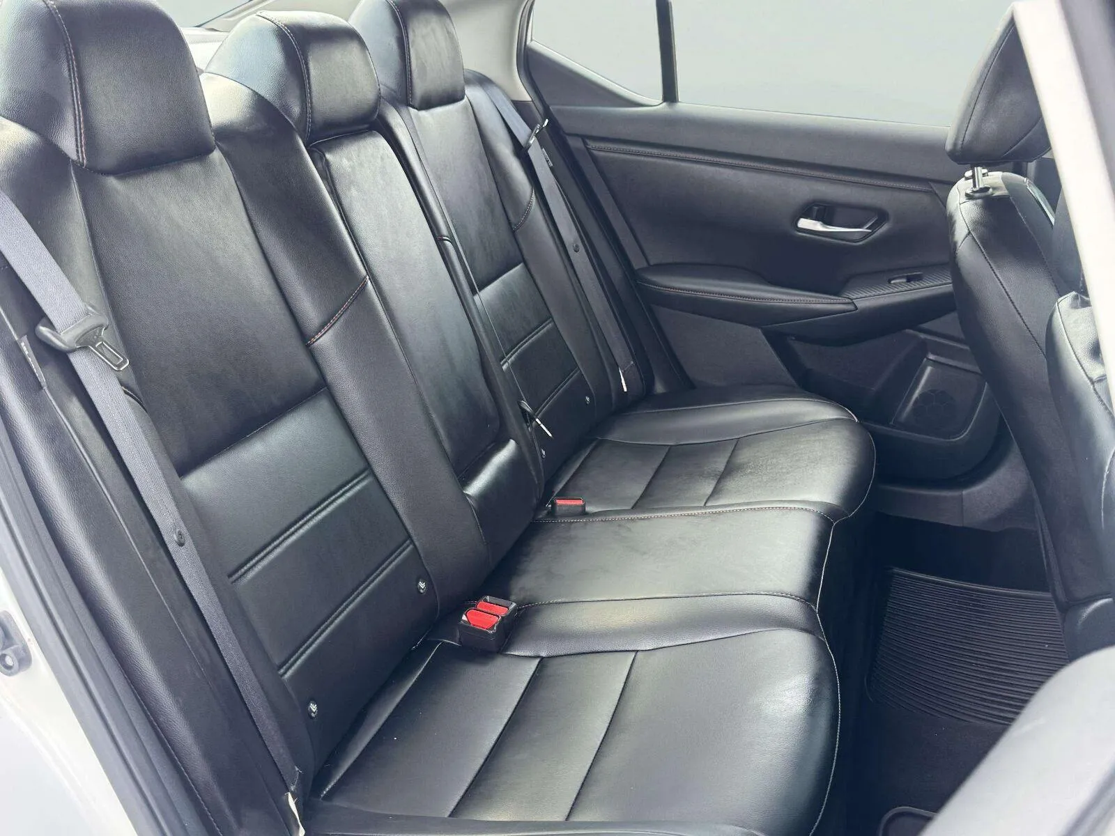Nissan Sentra photo 44