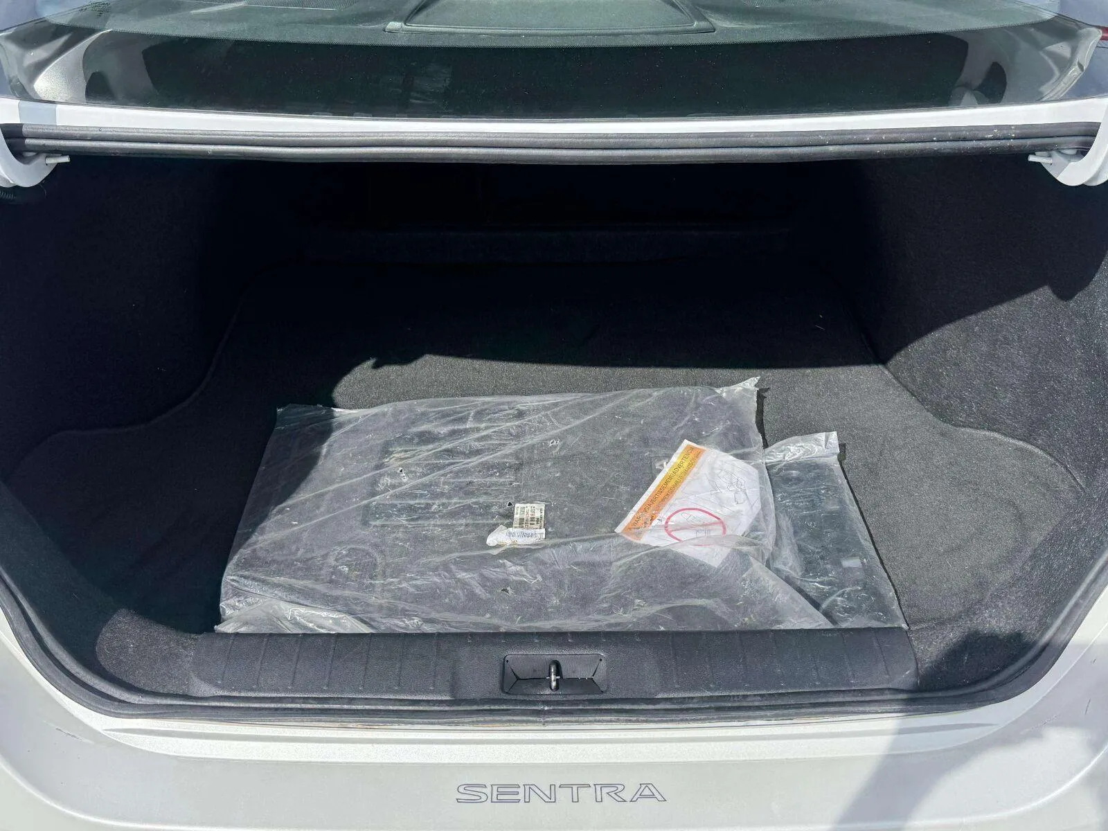 Nissan Sentra photo 57