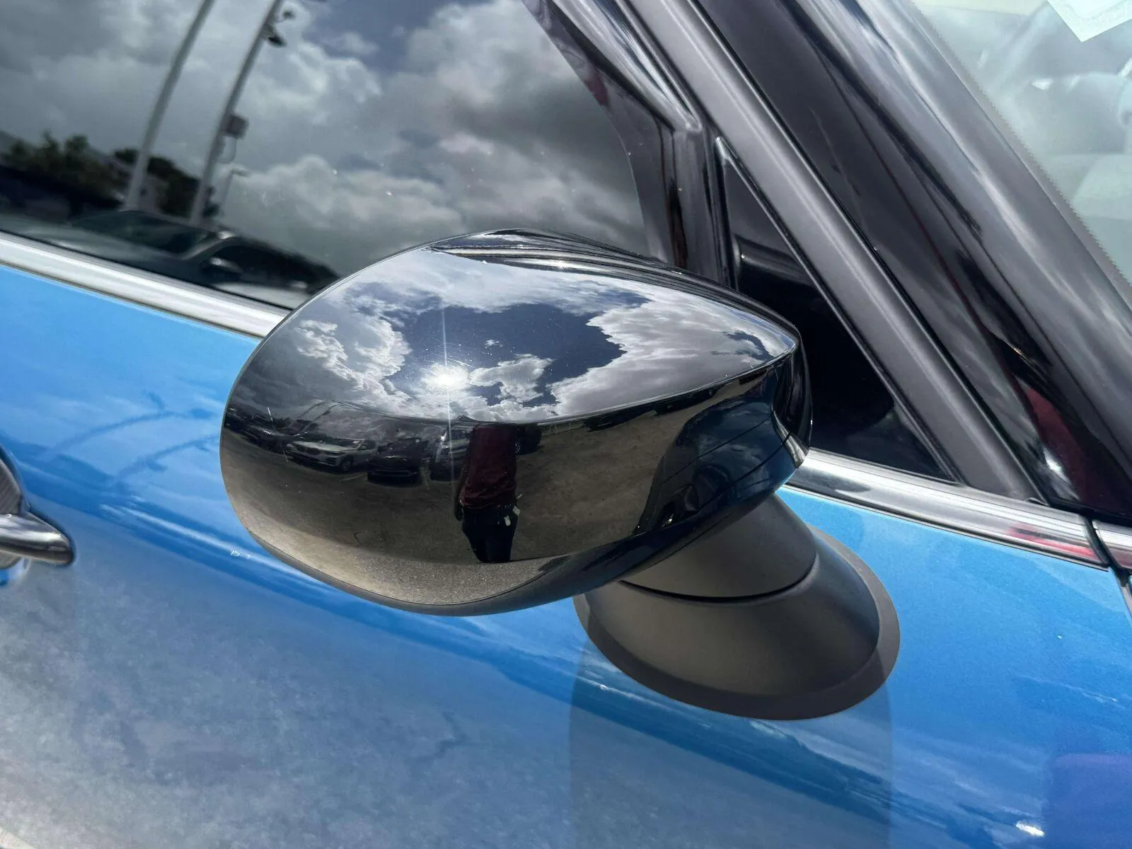 Mini Countryman photo 10