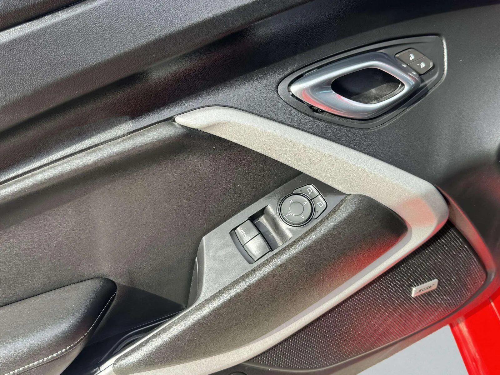 2021 Chevrolet Camaro 19