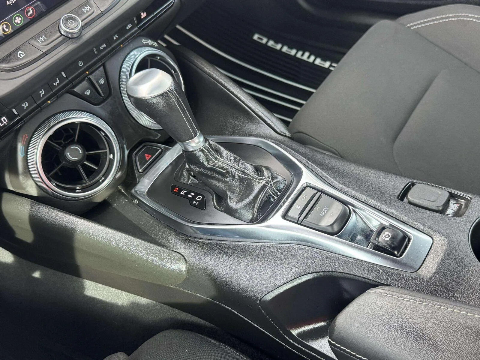 2021 Chevrolet Camaro 35