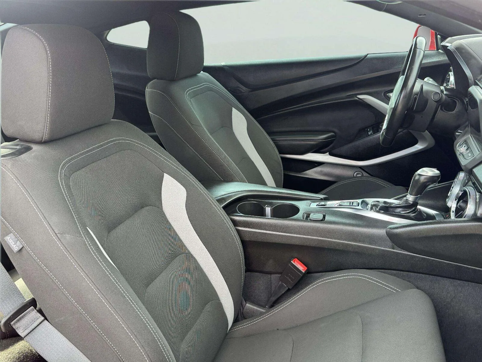 2021 Chevrolet Camaro 41