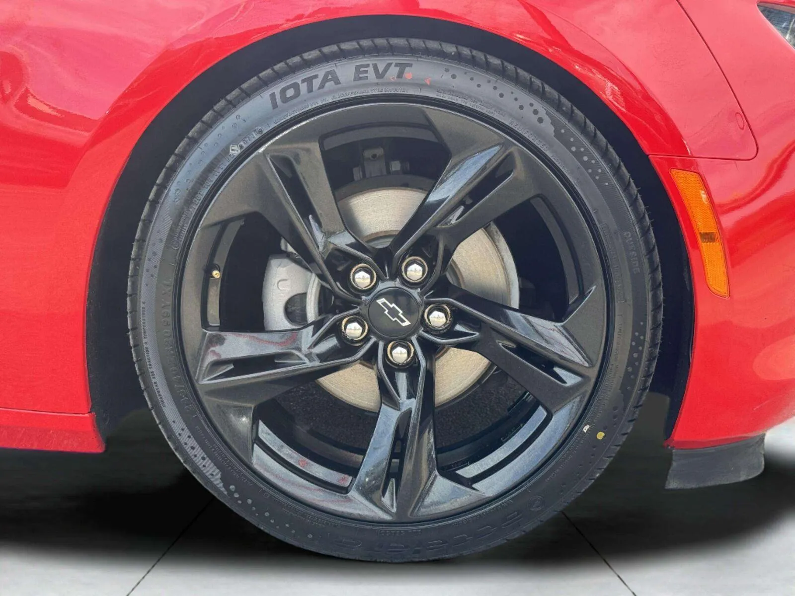 2021 Chevrolet Camaro 52