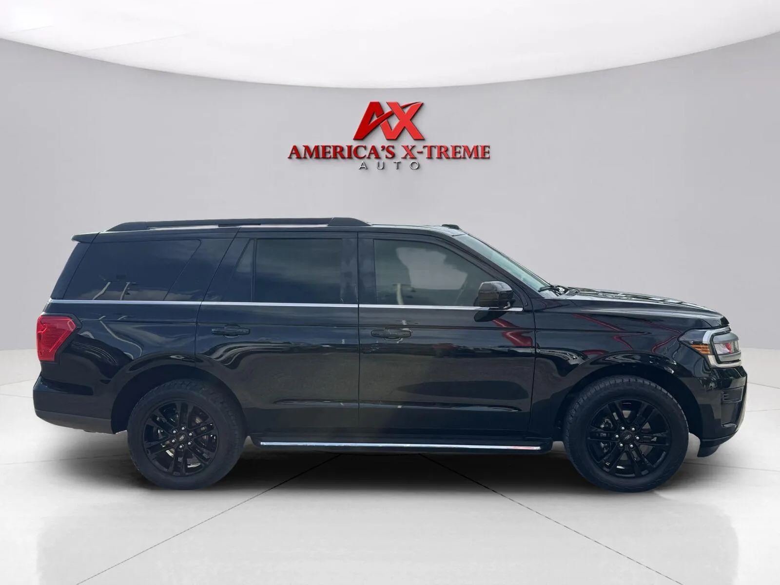 Ford Expedition photo 7