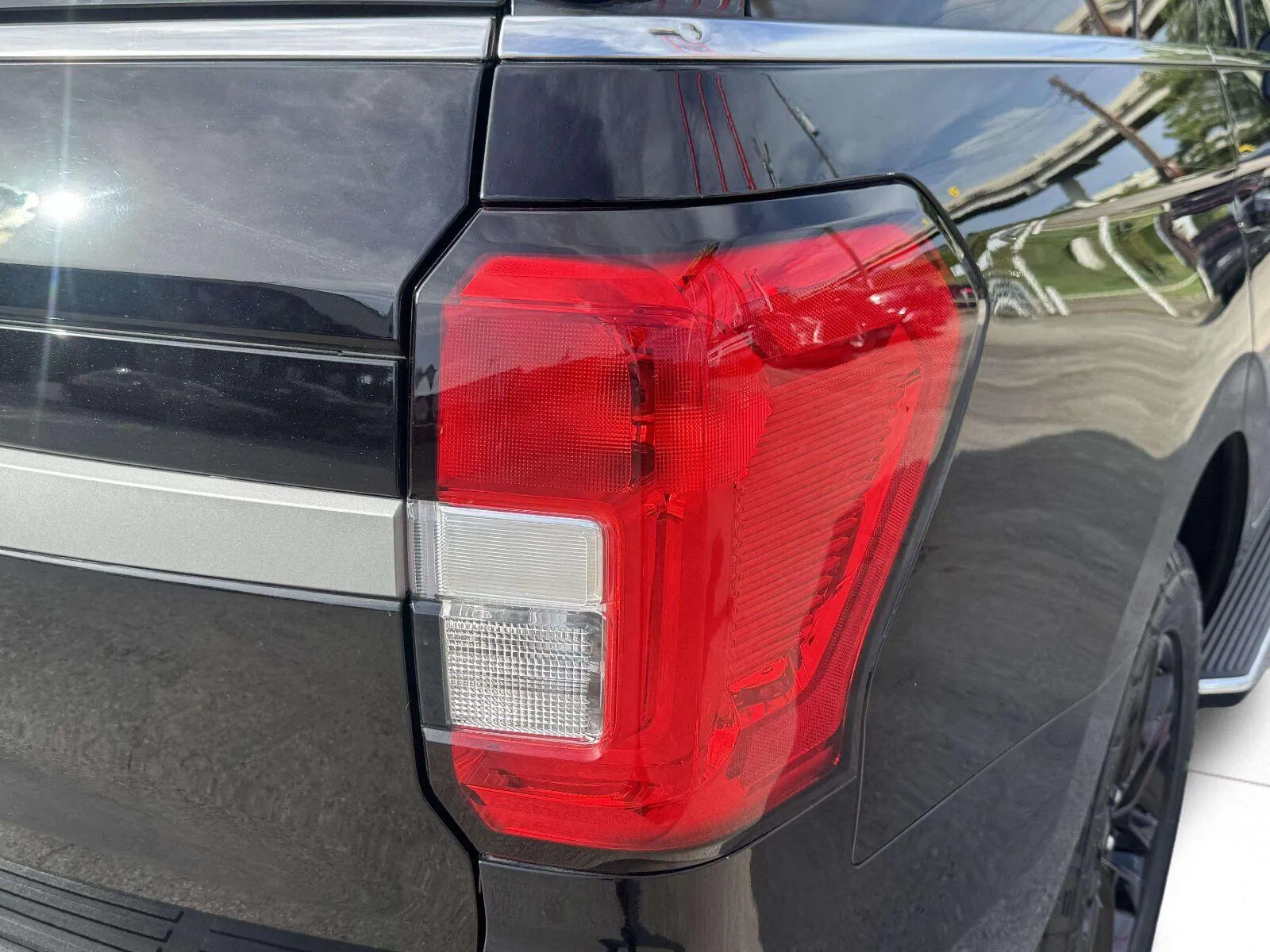 Ford Expedition photo 15