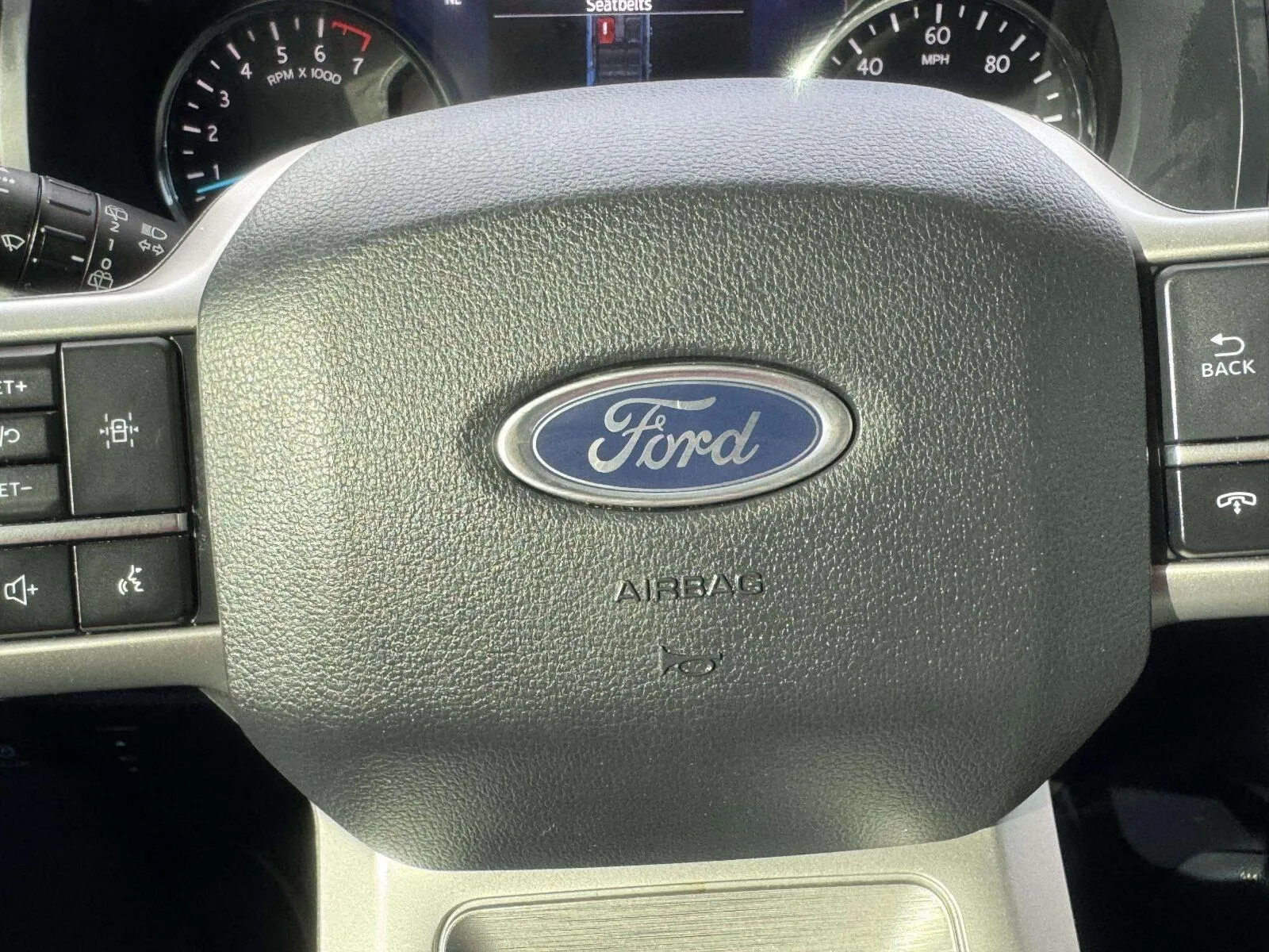 Ford Expedition photo 26