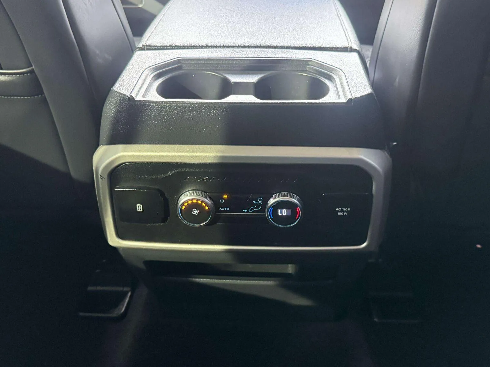 Ford Expedition photo 53
