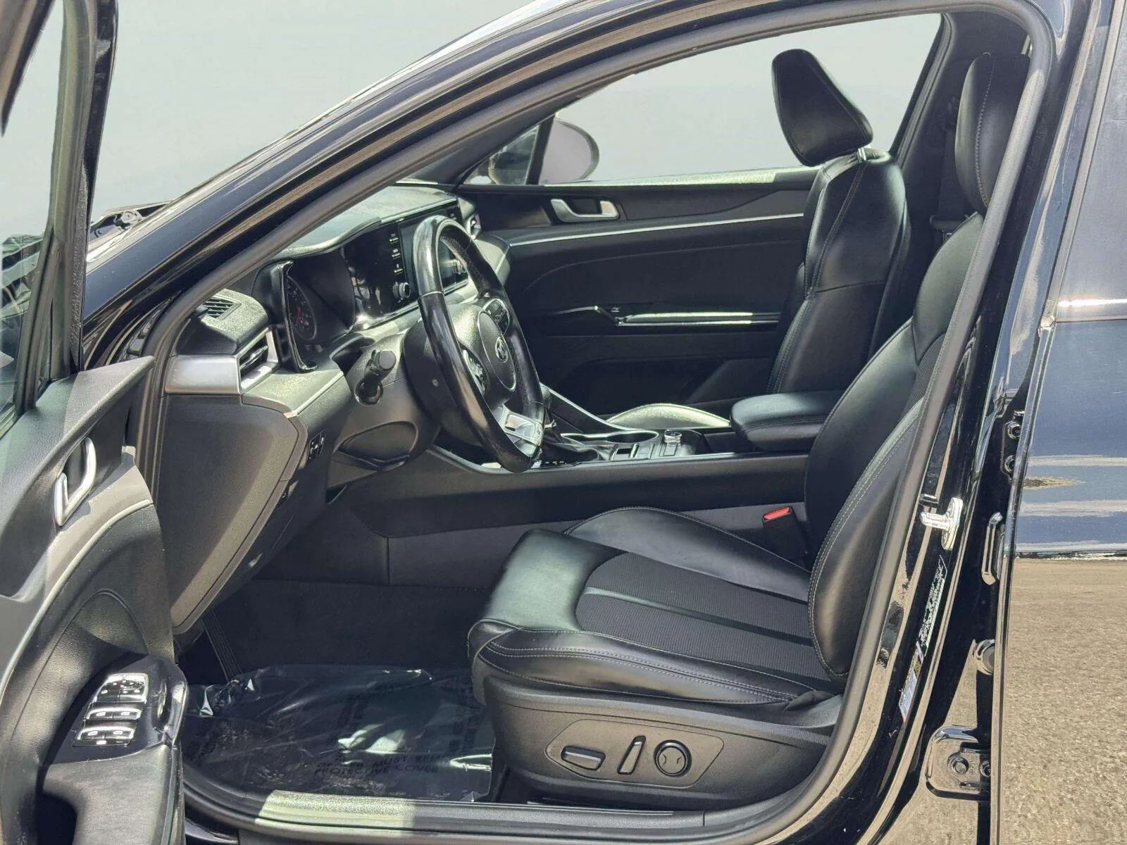 Kia K5 photo 16