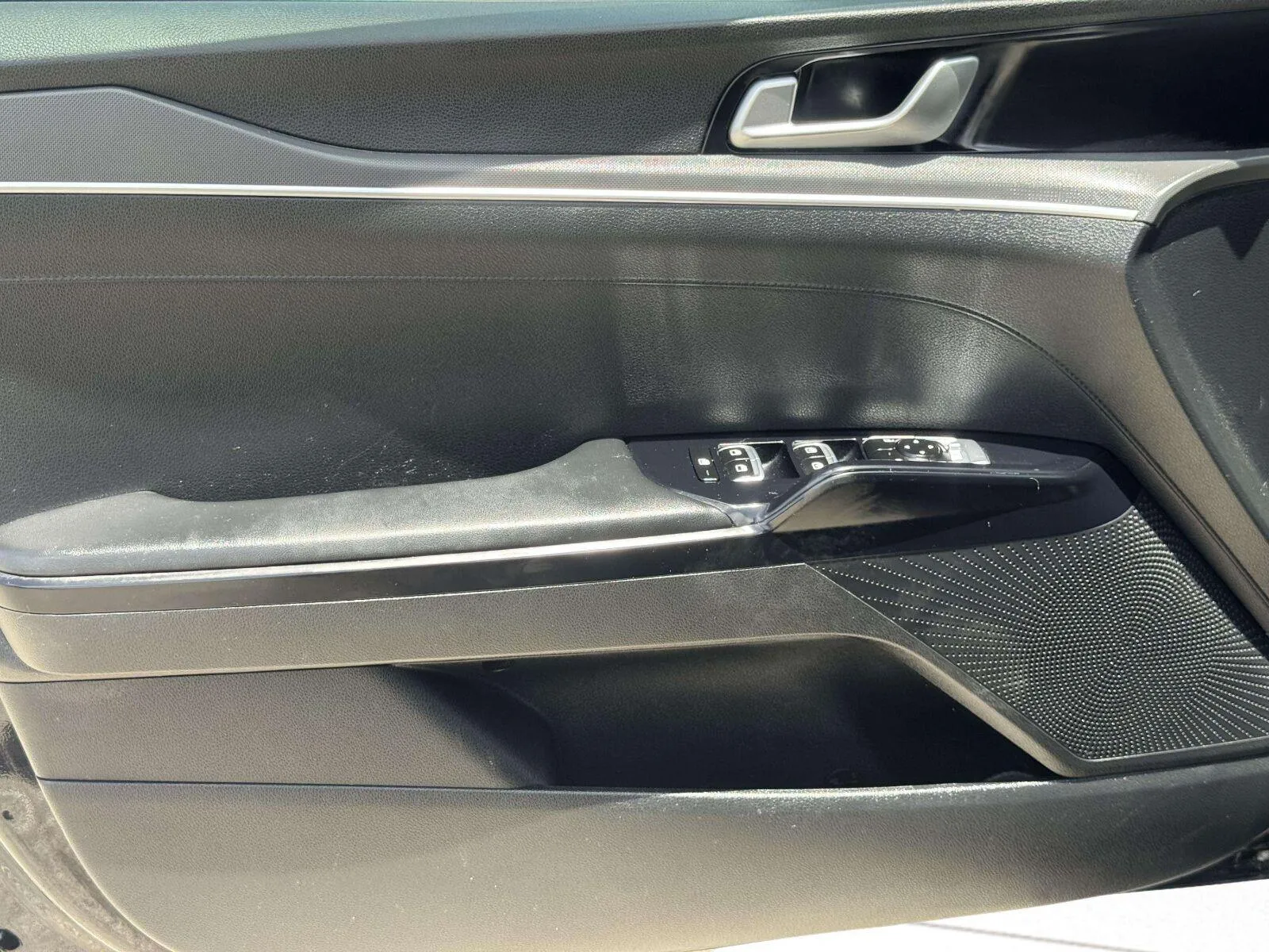 Kia K5 photo 18