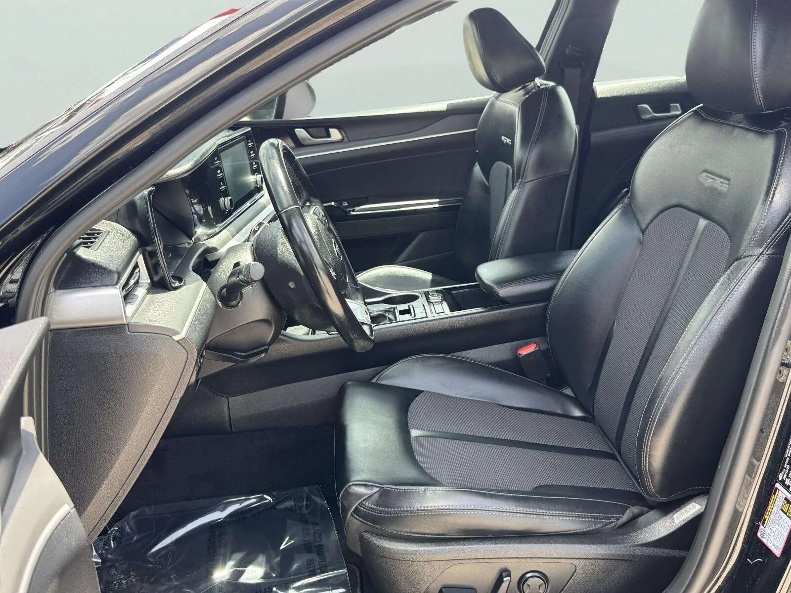 Kia K5 photo 20