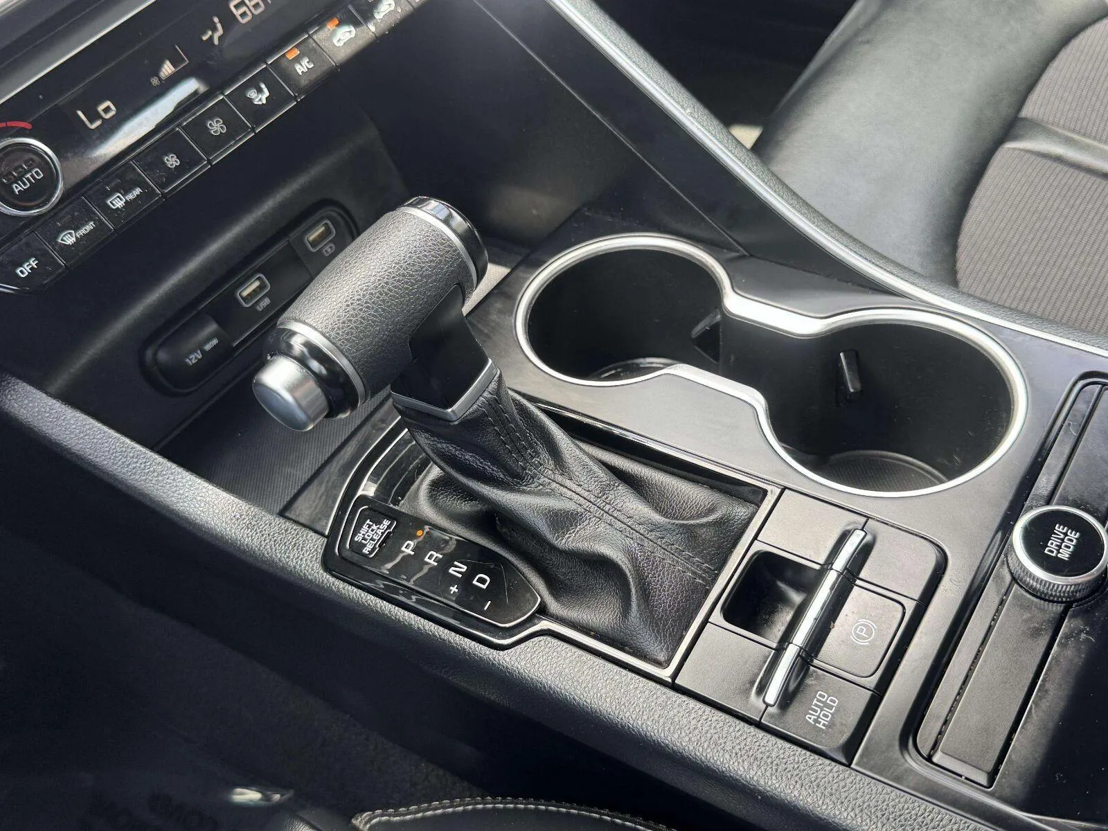 Kia K5 photo 34