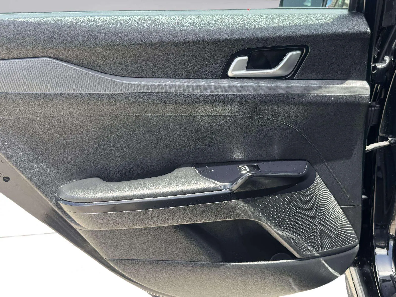 Kia K5 photo 37