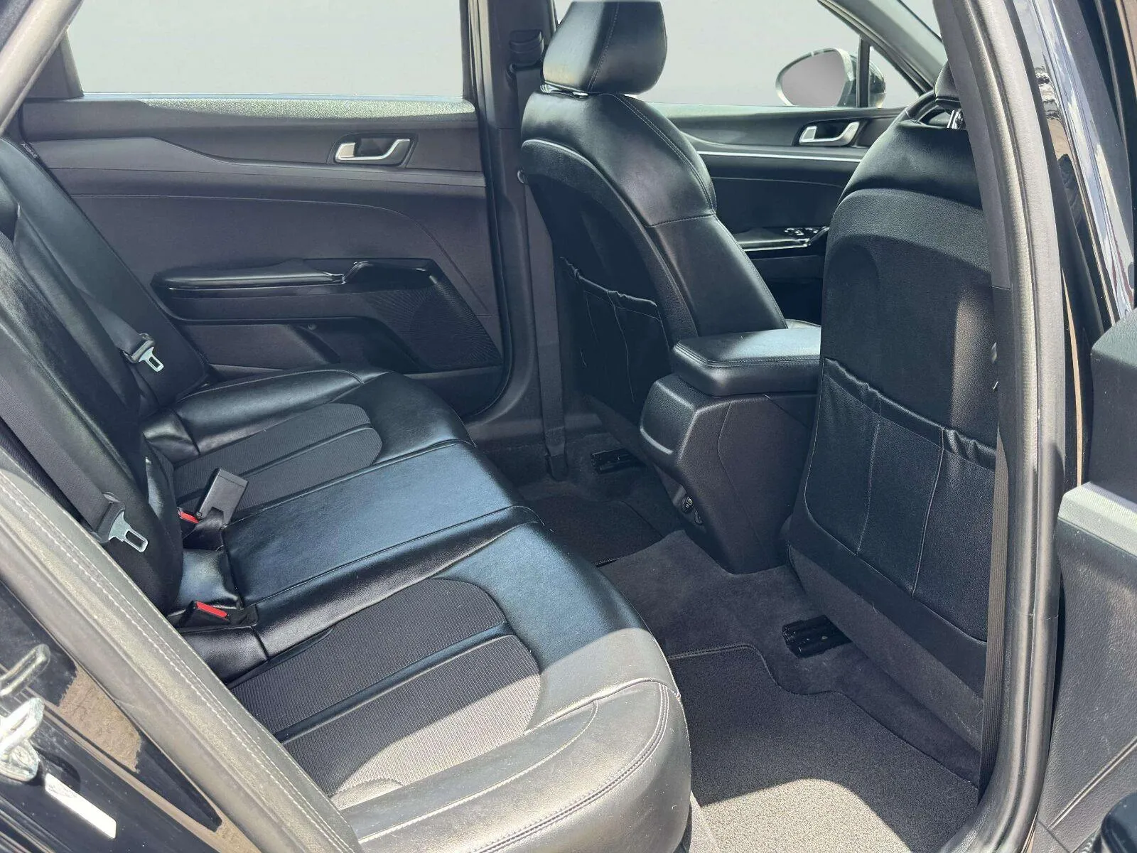 Kia K5 photo 46