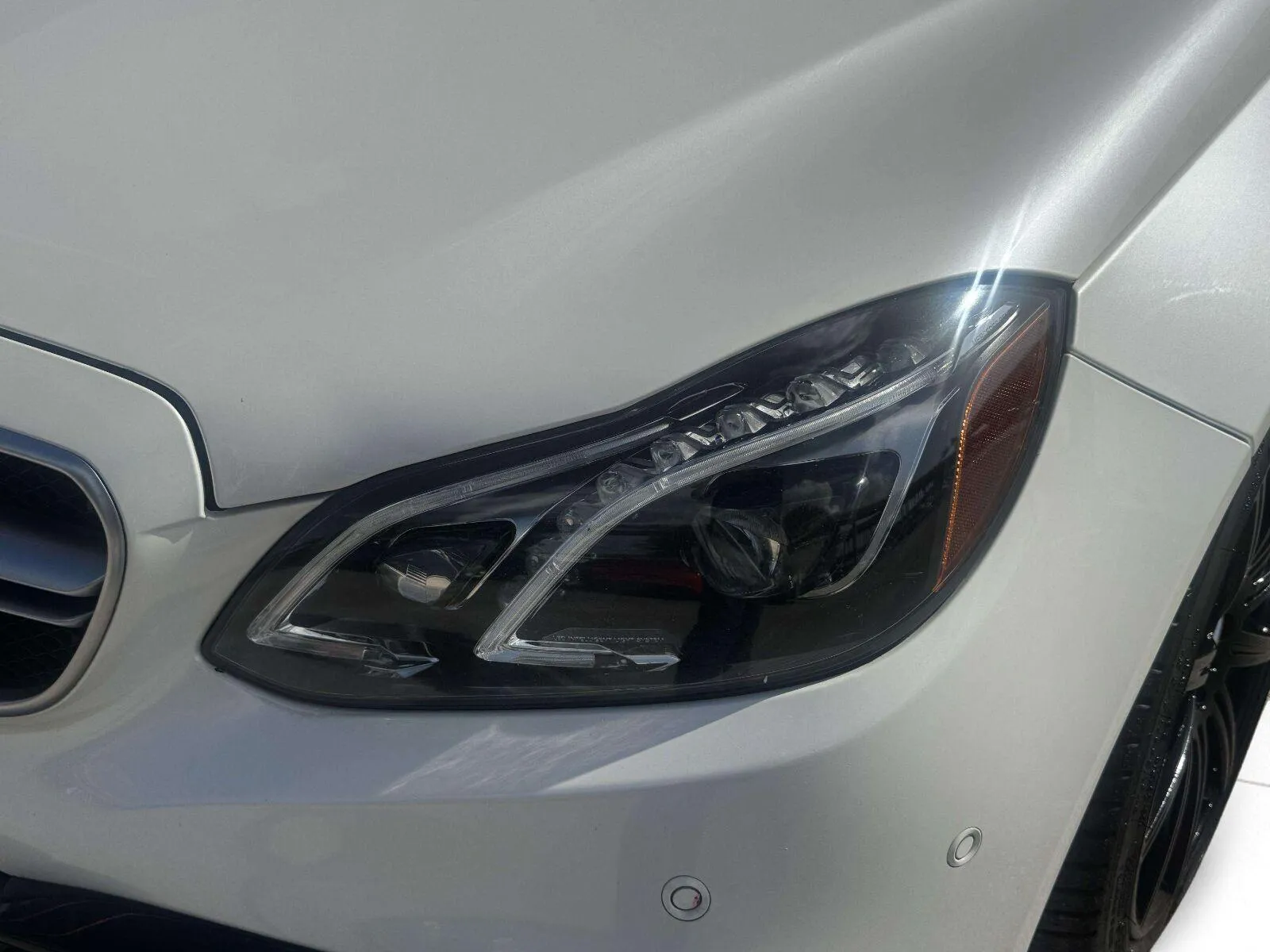 Mercedes-Benz E-Class photo 11