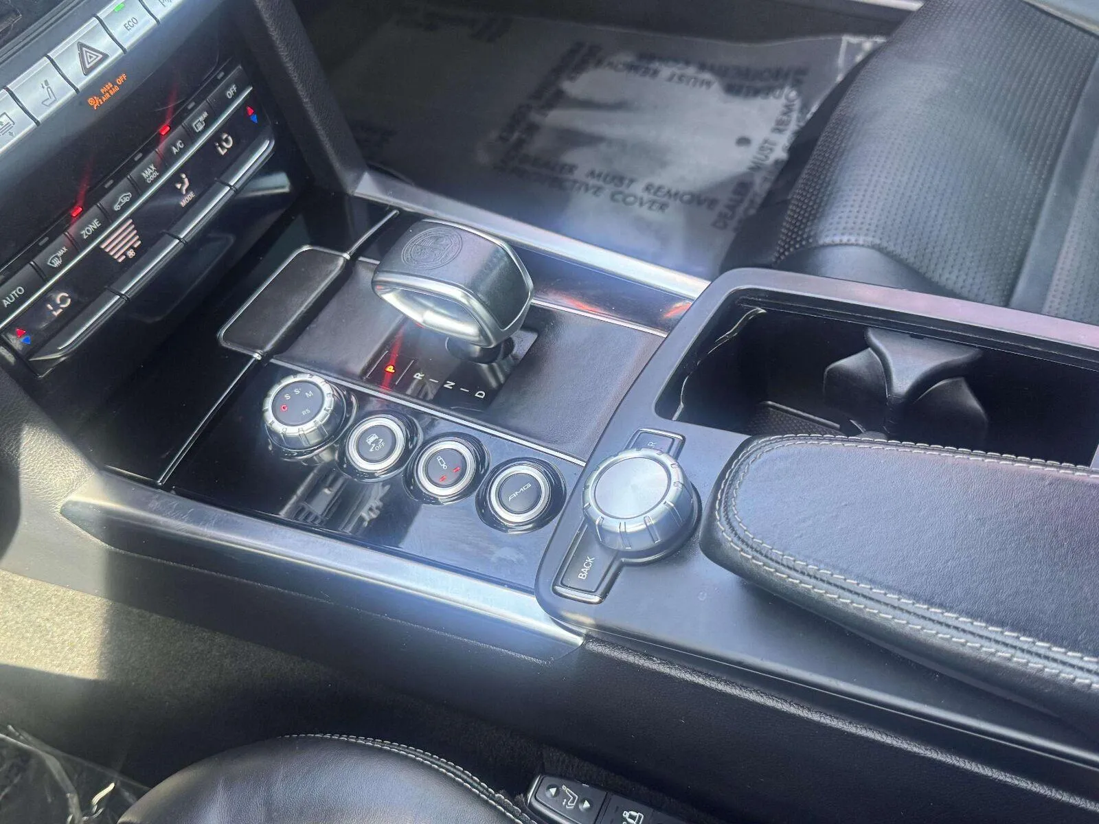 Mercedes-Benz E-Class photo 32
