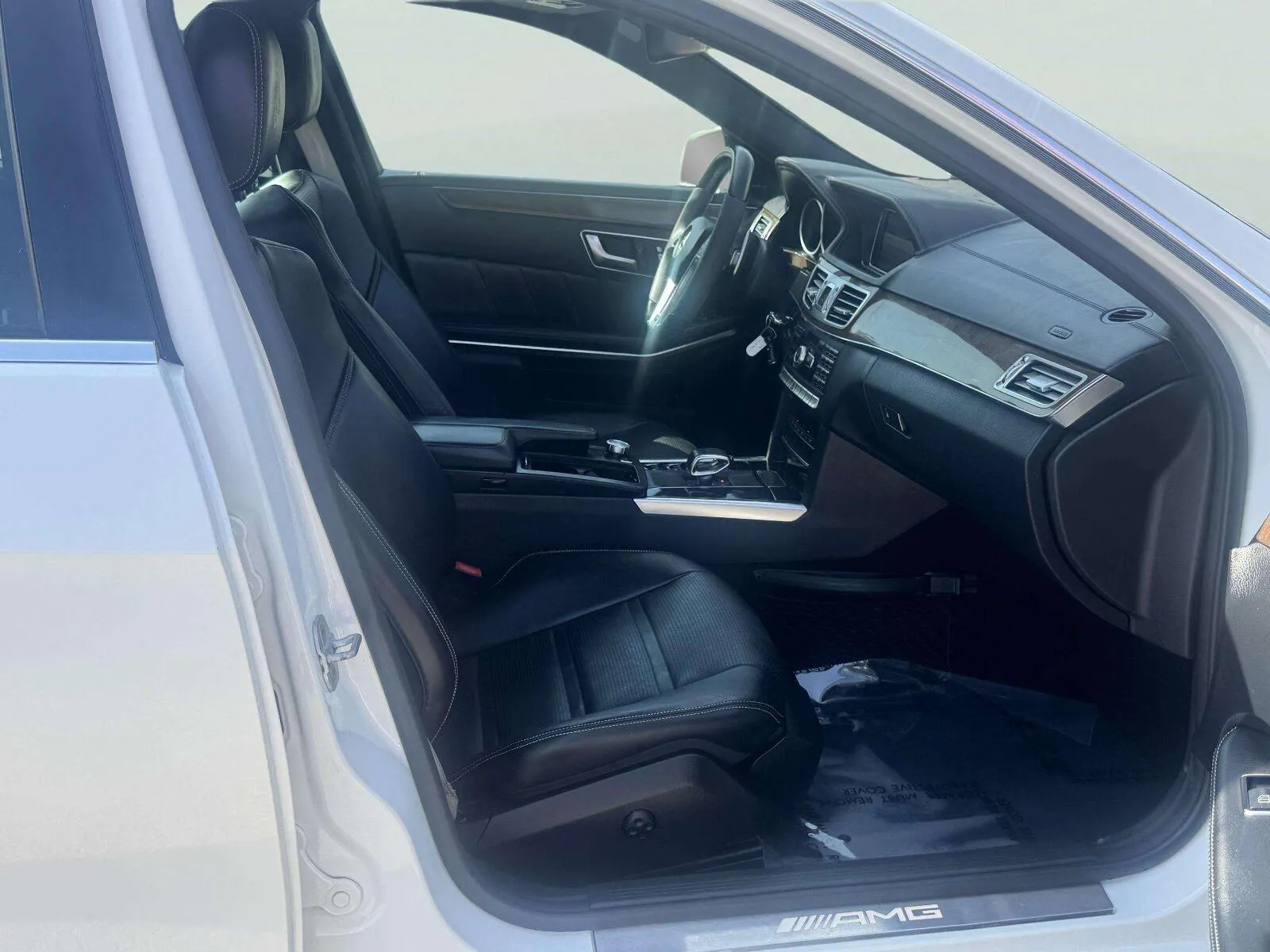 Mercedes-Benz E-Class photo 46