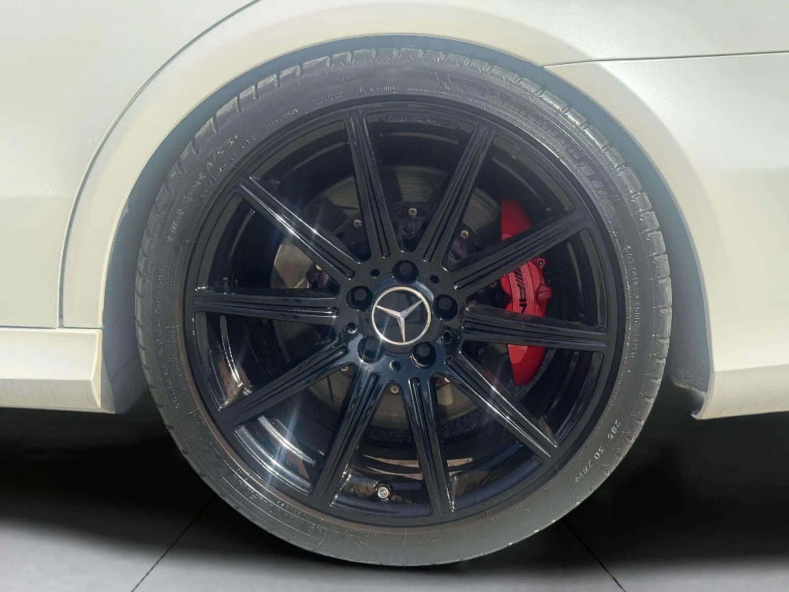 Mercedes-Benz E-Class photo 57