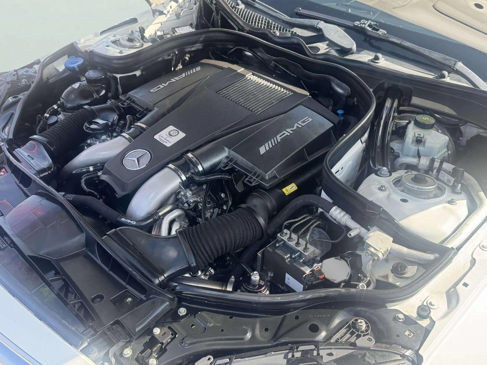 Mercedes-Benz E-Class photo 63