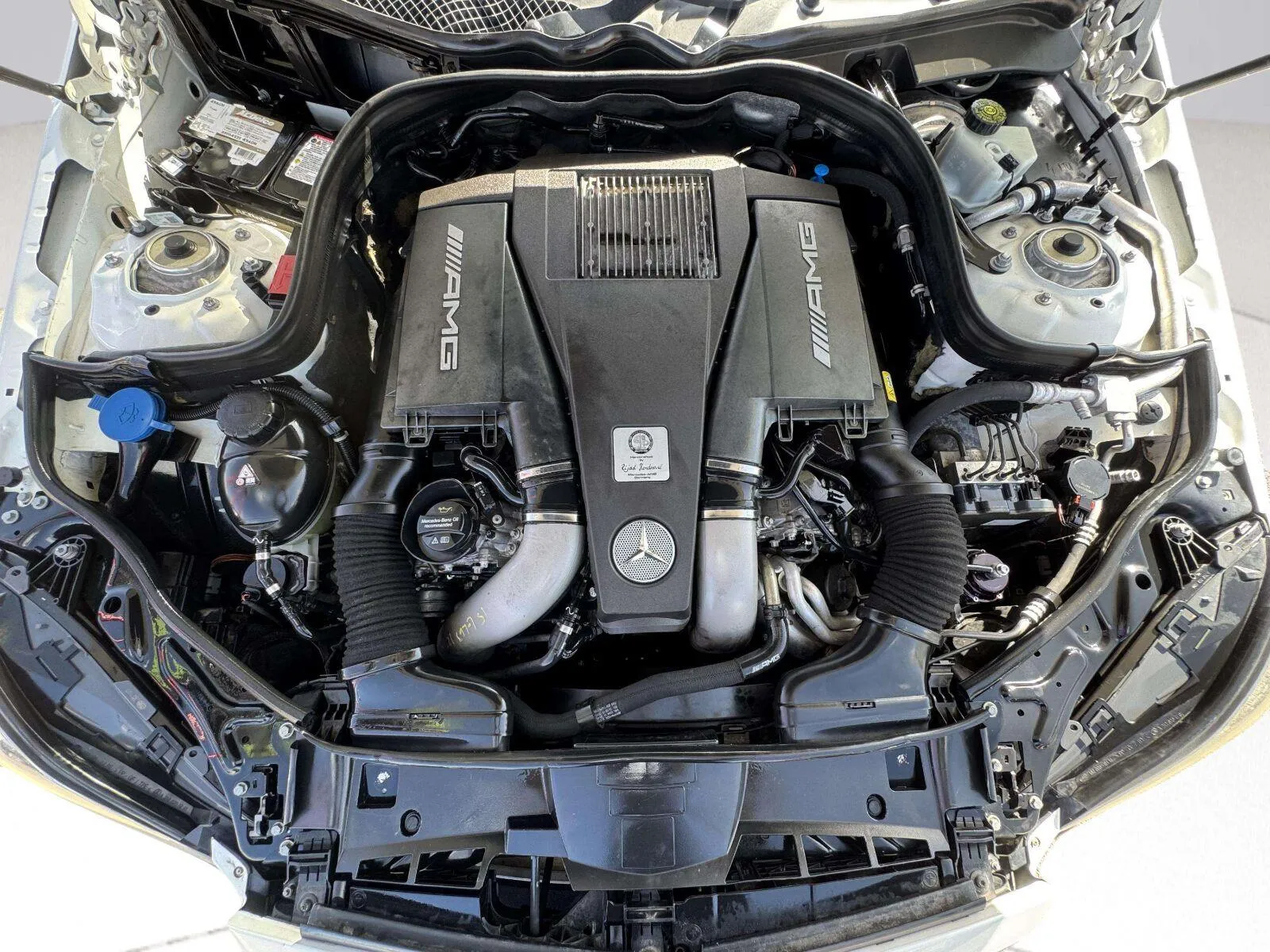 Mercedes-Benz E-Class photo 64