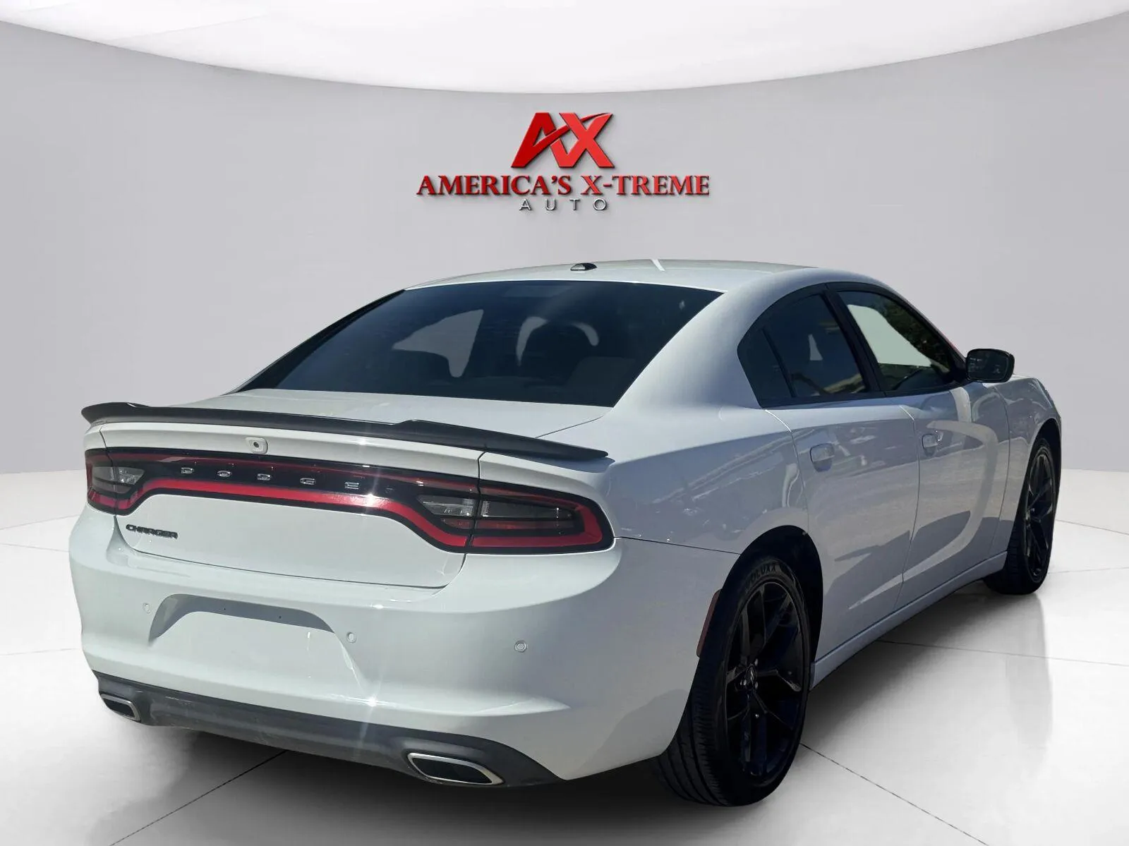 Dodge Charger photo 6