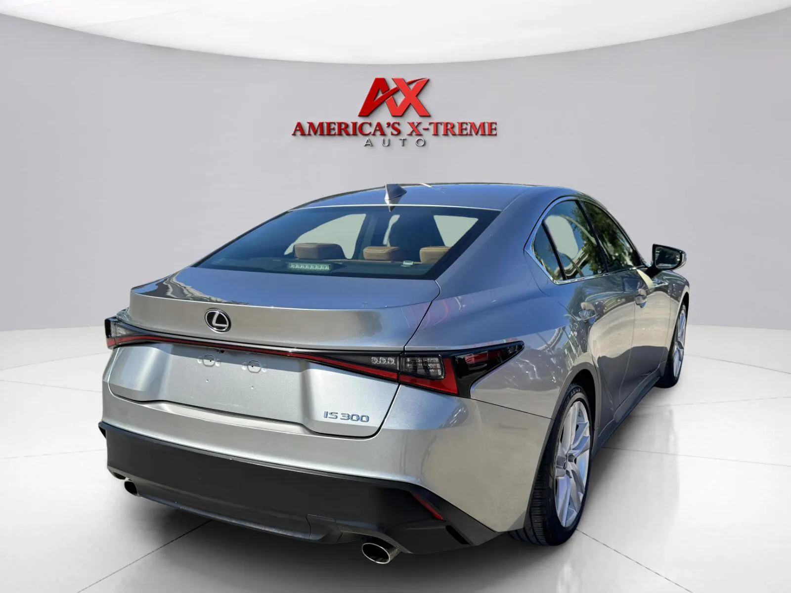 Lexus IS photo 6