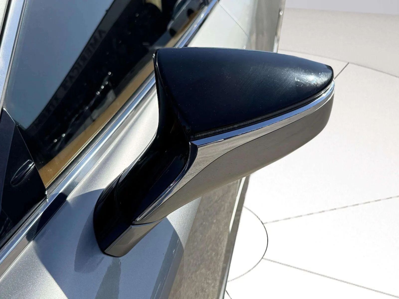 Lexus IS photo 13