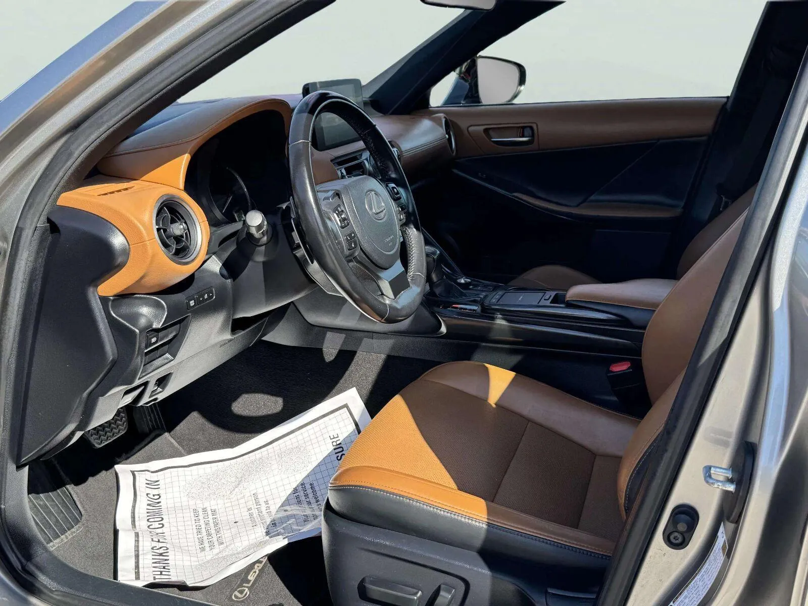 Lexus IS photo 20