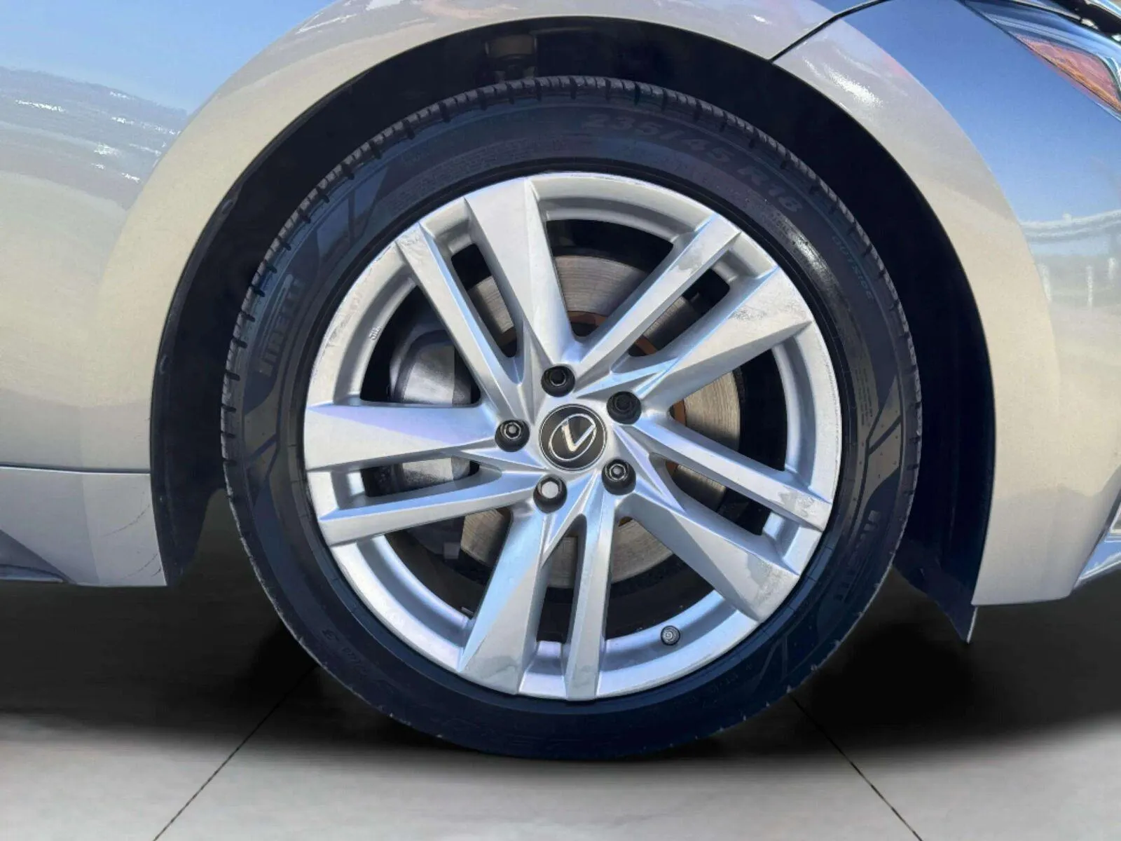 Lexus IS photo 59