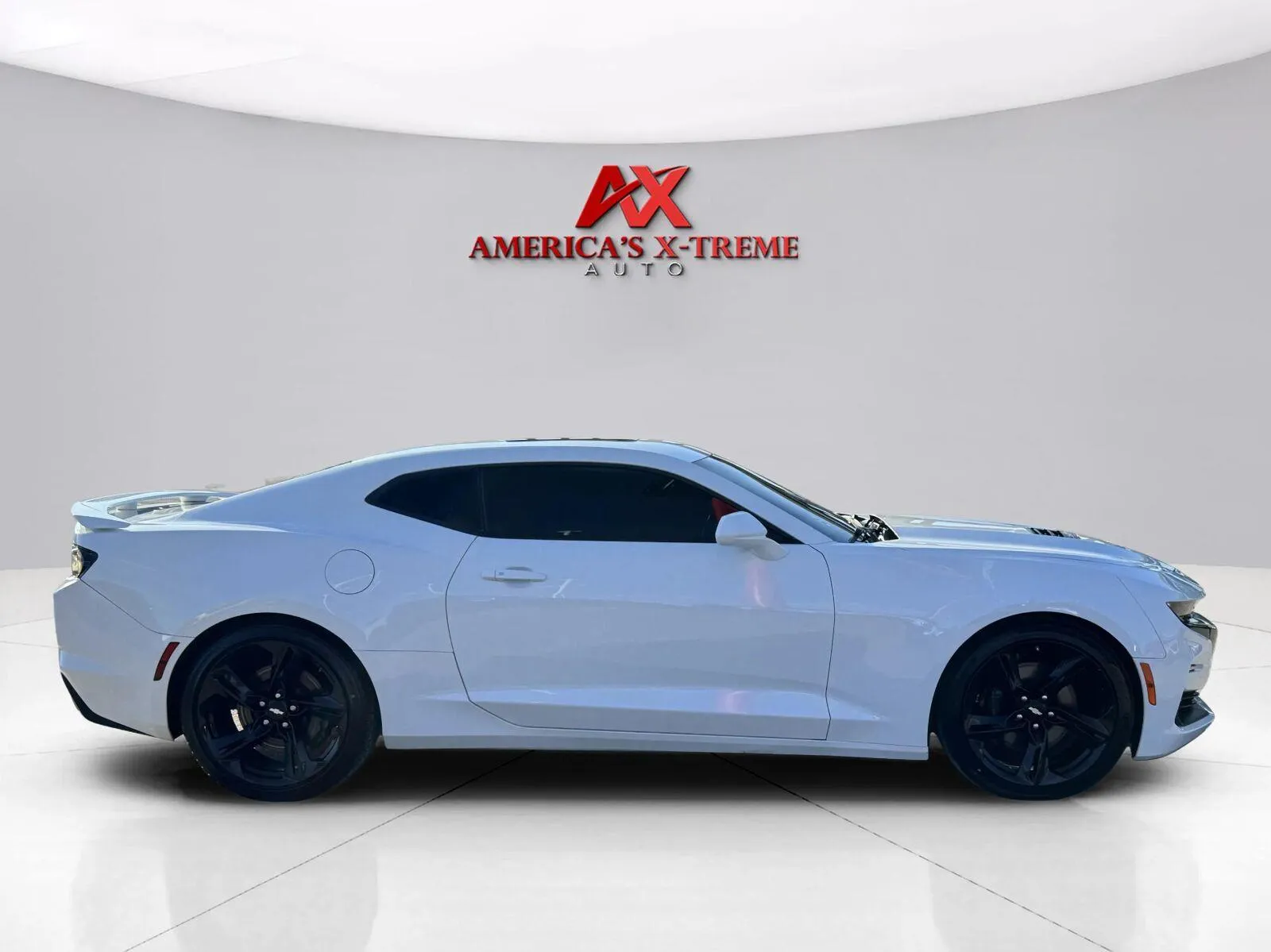 2019 Chevrolet Camaro 8