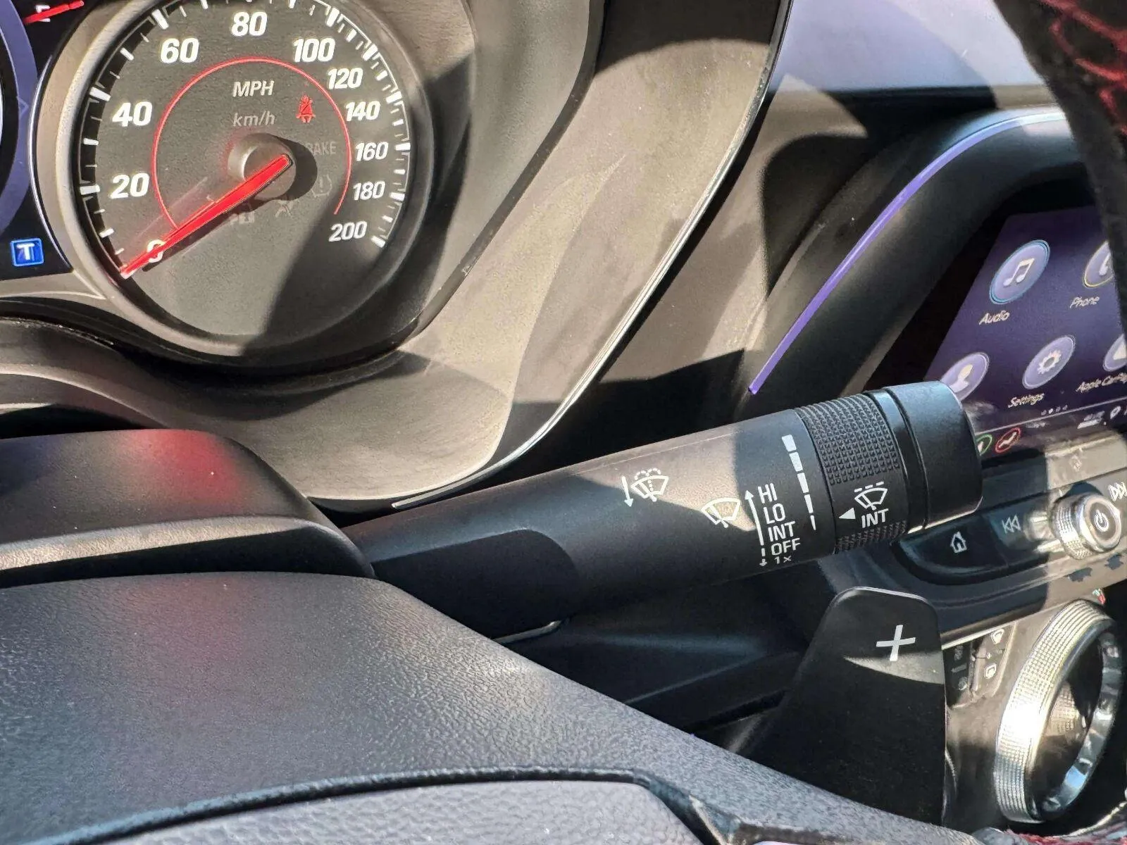 2019 Chevrolet Camaro 25
