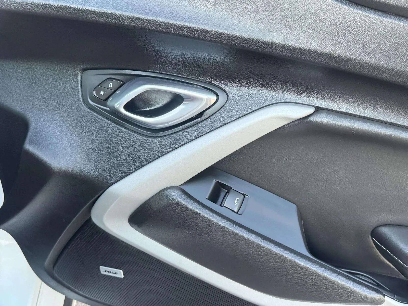 2019 Chevrolet Camaro 39