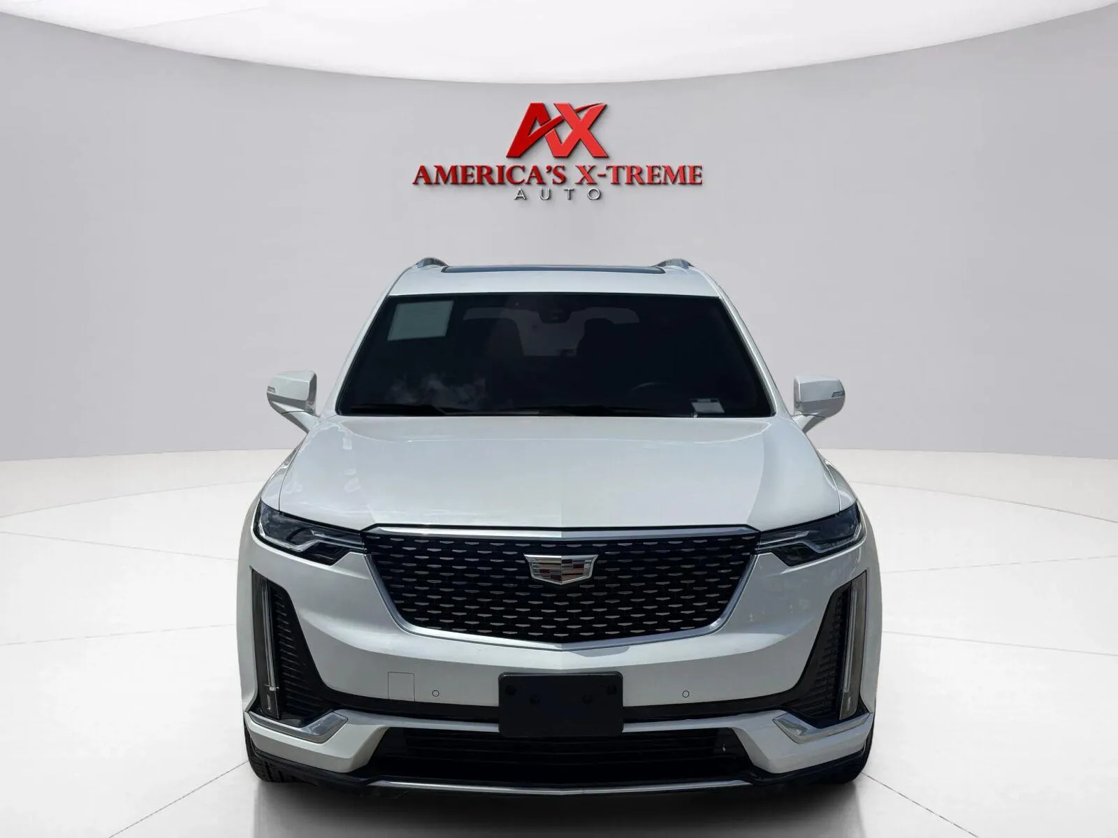 Cadillac XT6 photo 9