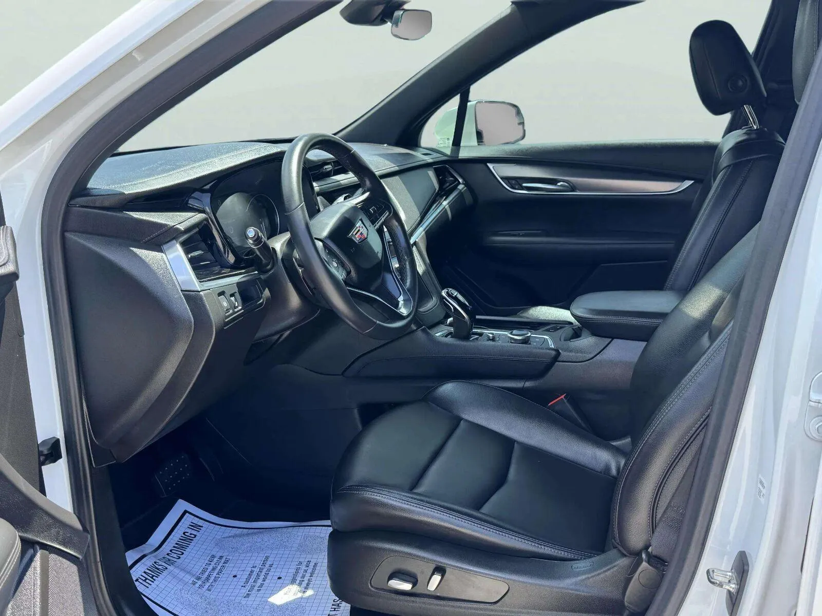 Cadillac XT6 photo 22