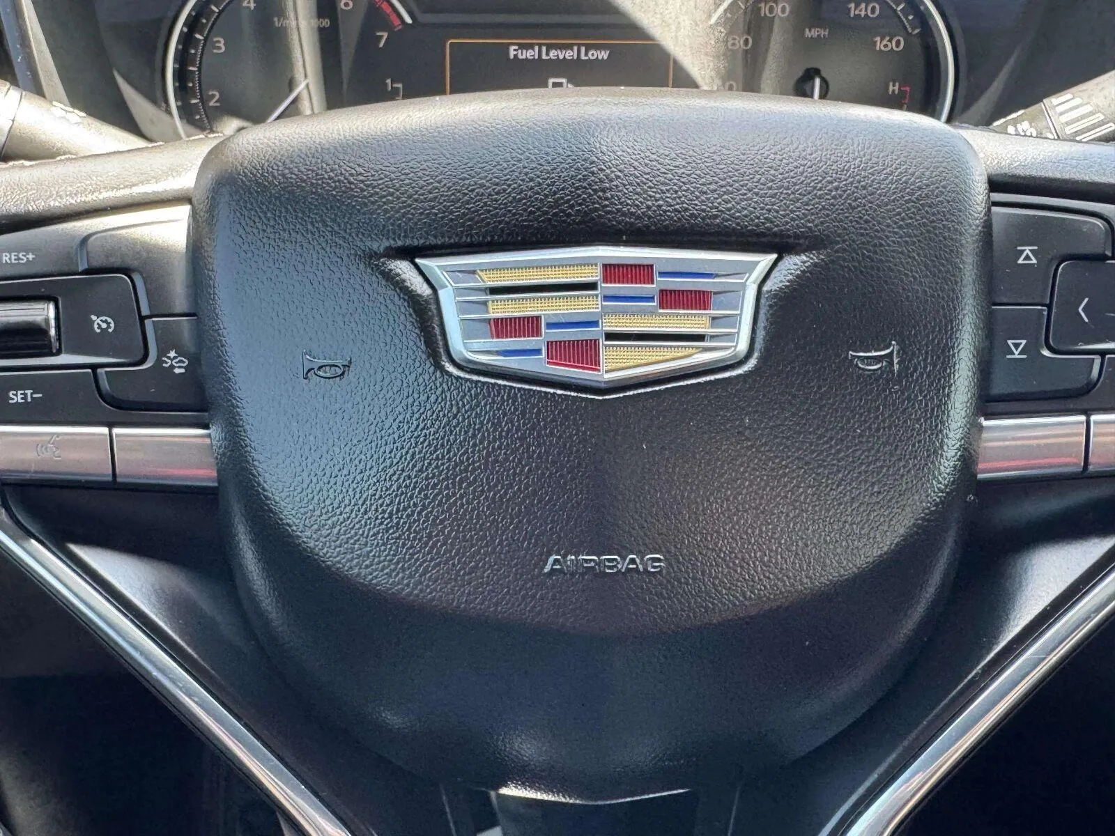 Cadillac XT6 photo 28