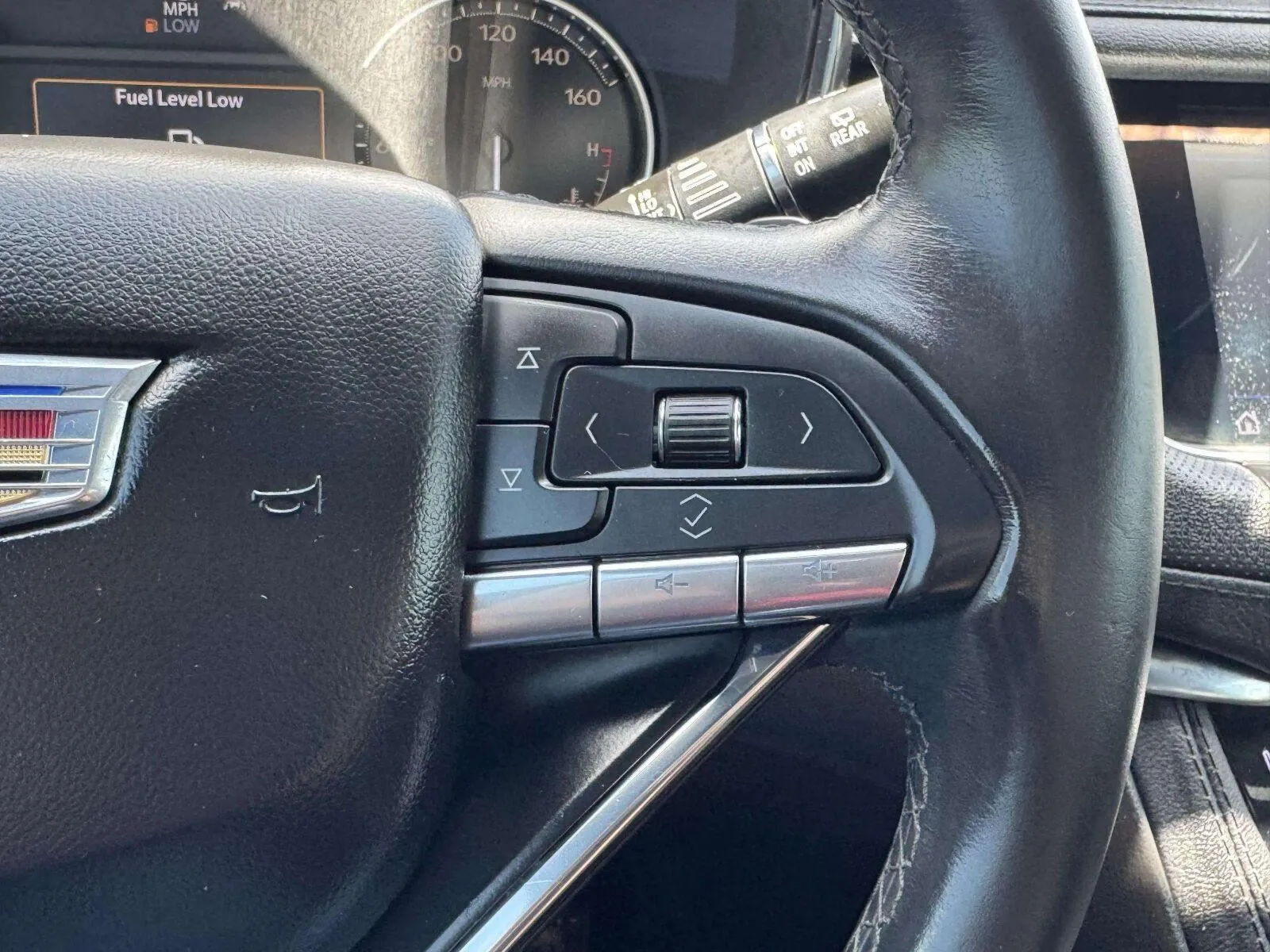 Cadillac XT6 photo 29