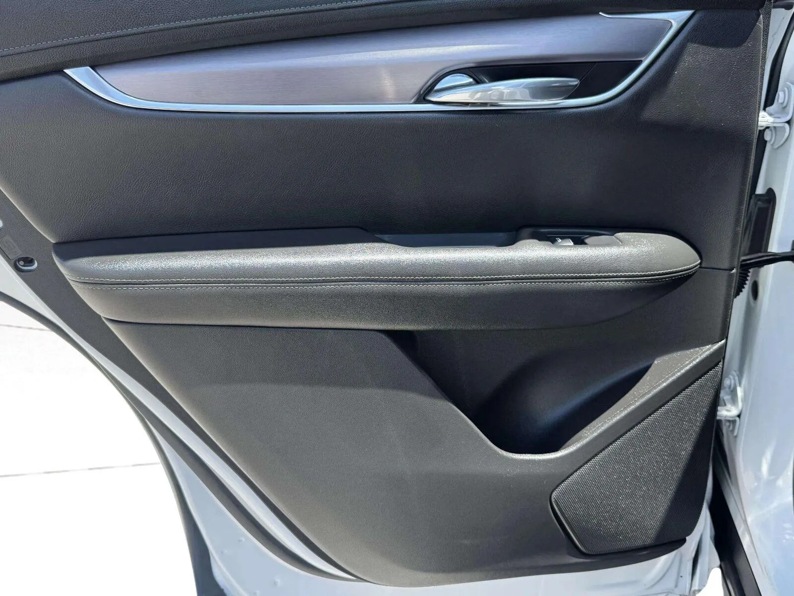 Cadillac XT6 photo 38