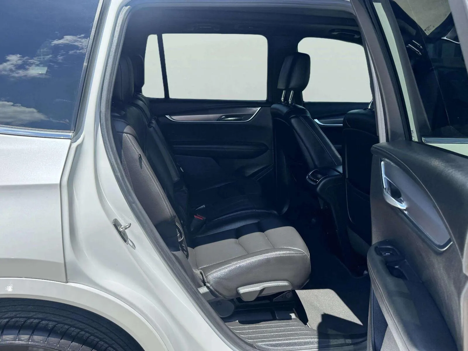 Cadillac XT6 photo 41