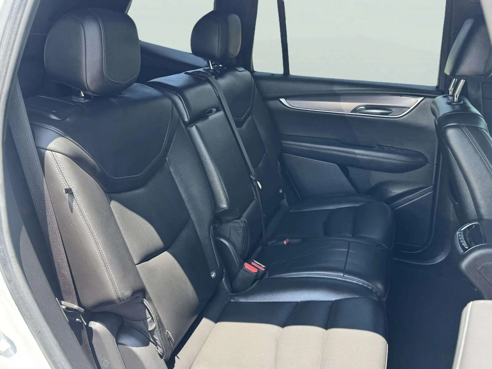 Cadillac XT6 photo 44